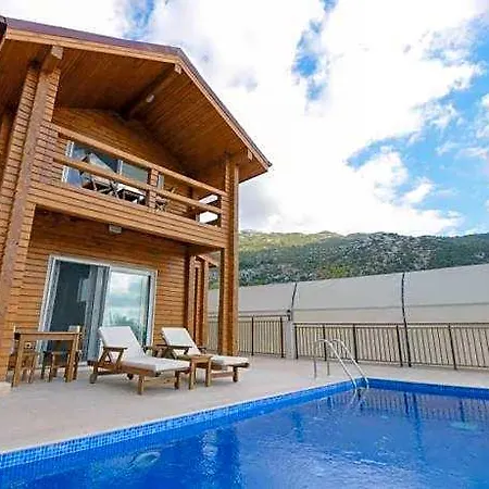 Lucida - Islamlar Town Otel Kaş
