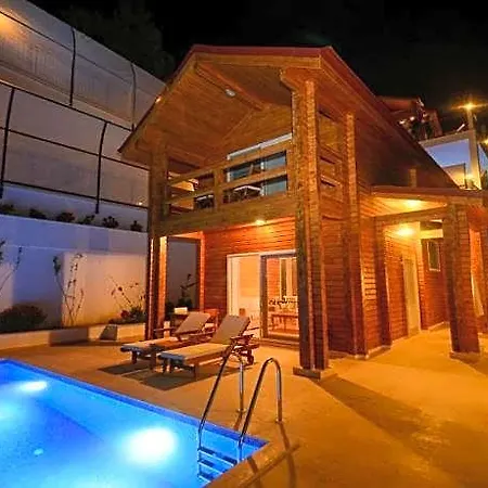 Lucida - Islamlar Town Otel Kaş