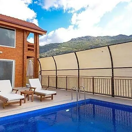Lucida - Islamlar Town Otel Kaş